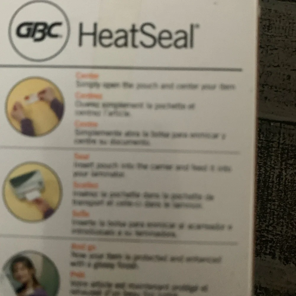 GBC HeatSeal Laminating Pouches, 100 pouches  2 9/16” x 3 3/4” New in box